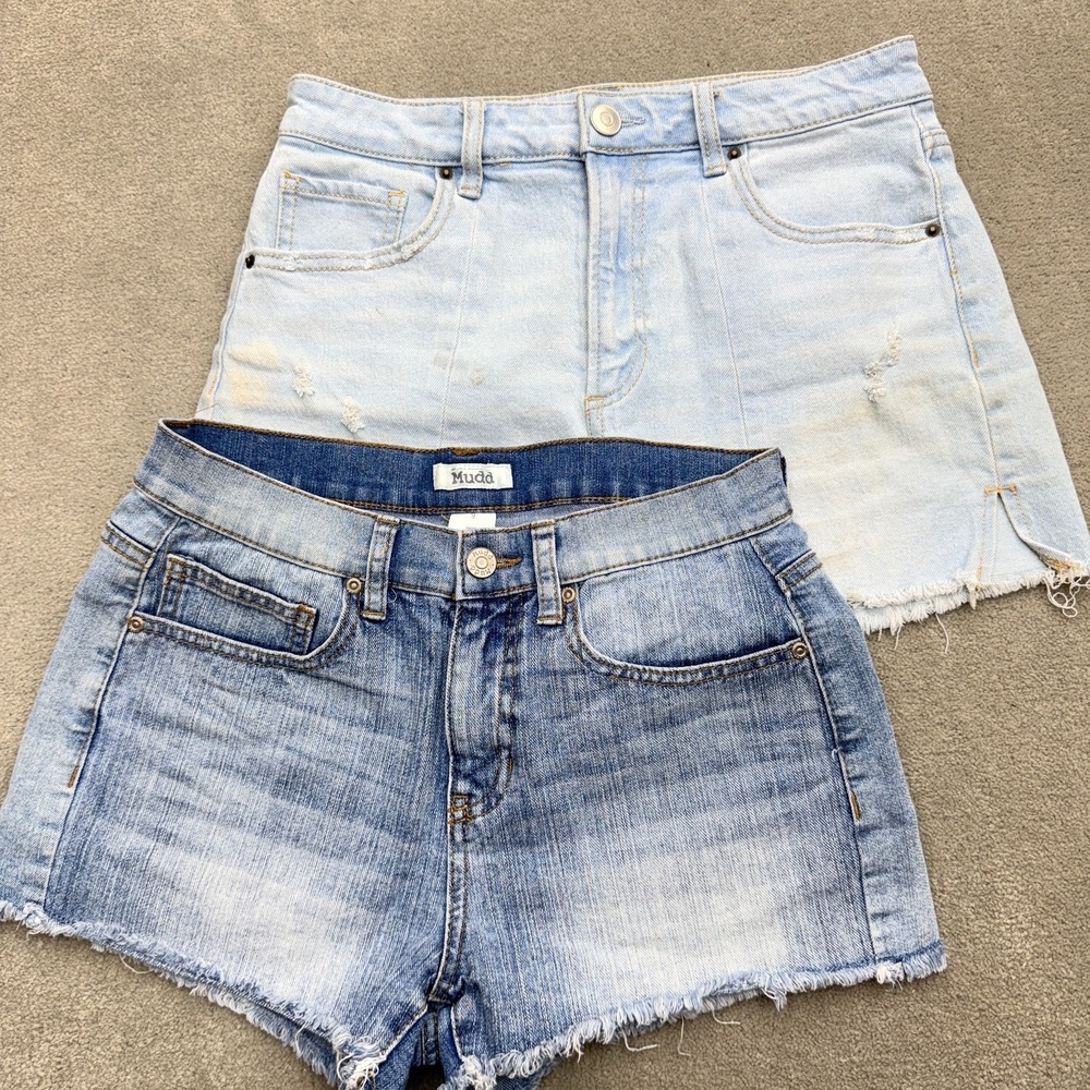 Womens Jean Shorts  2 Pair Junior Size 9‎ Distressed Light Wash Denim Whiskered